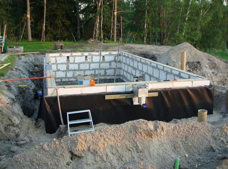 2020-11/1605773661_9